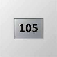 Raumschild L Aluminium und Acrylglas