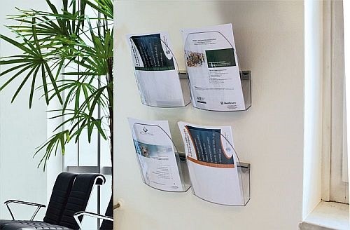 Abhängeschiene oder Prospektboxen